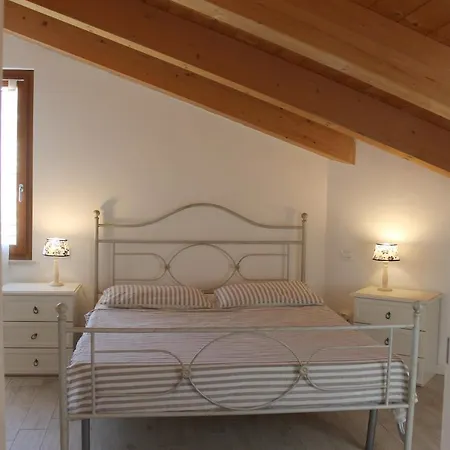 Apt.5 Delle Rose Apartment Peschiera del Garda
