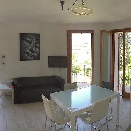 Apartment Apt.5 Delle Rose